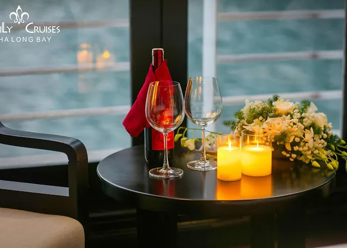 Botel Lily Cruise Ha Long